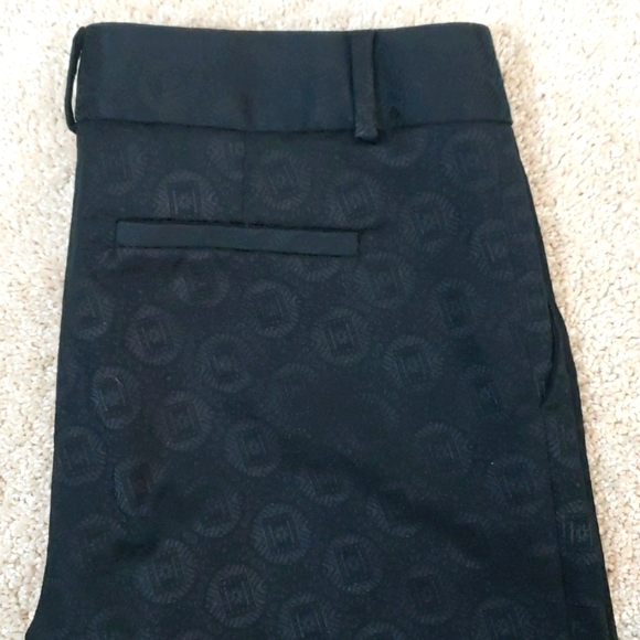 Banana Republic~Woman Size 6Petite~Black Camden Fit Pants Textured. - Picture 6 of 15